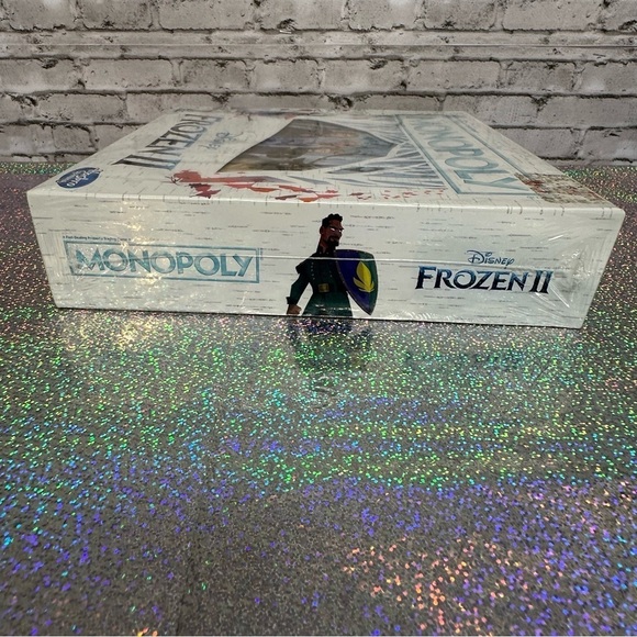 Disney Frozen II Monopoly Game Toy Hasbro Gaming New Sealed - Picture 10 of 14